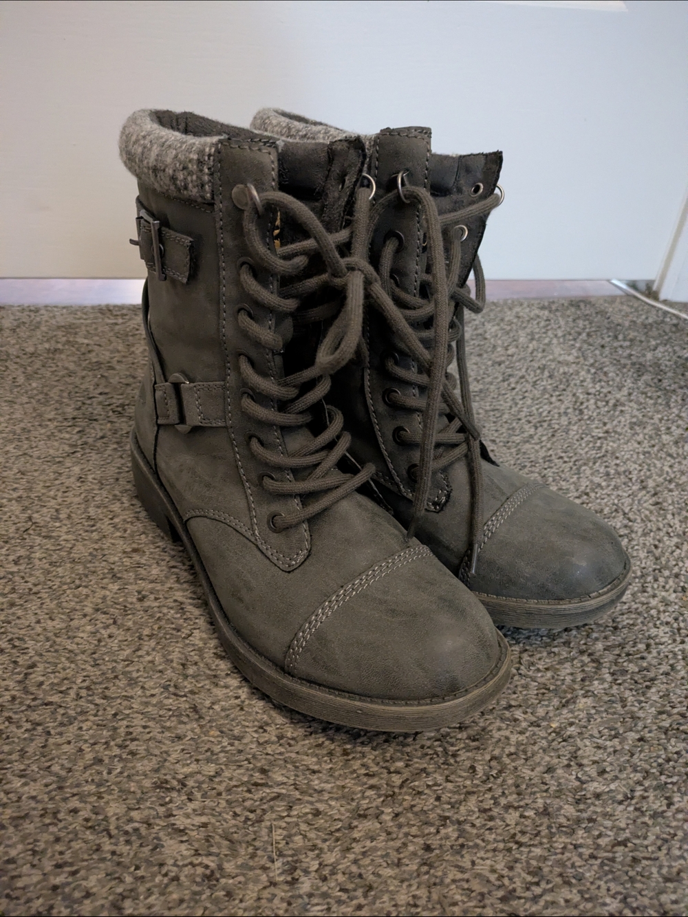 Rocket Dog Women's Gray Lace-Up Combat Boots with Knit Cuff